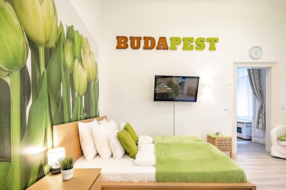 Central - Large - Comfy Budapest Exterior photo