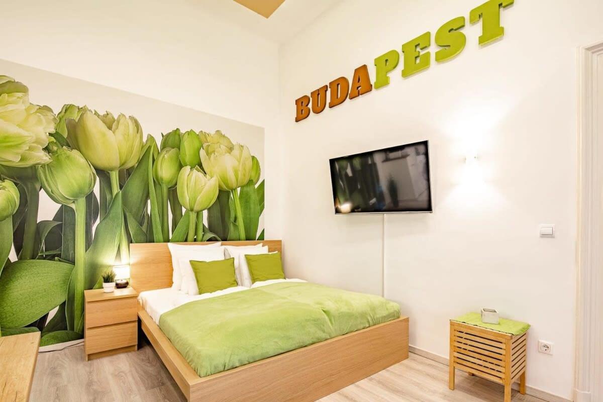 Central - Large - Comfy Budapest Exterior photo